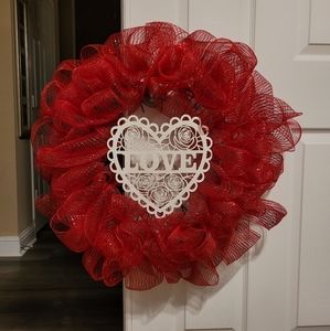 Red Love Valentine Wreath